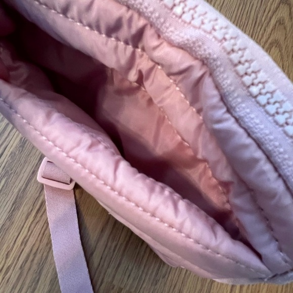 Reebok Women's Pink Crossbody Belt Bag with coin bag - Picture 4 of 10